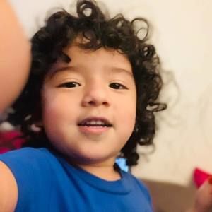 Meet your Posher, Yara